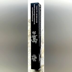 KAT VON D KVD LOCK IT FAIR COLOR CORRECTING EYESHADOW PRIMER TINTED EYE LID BASE
